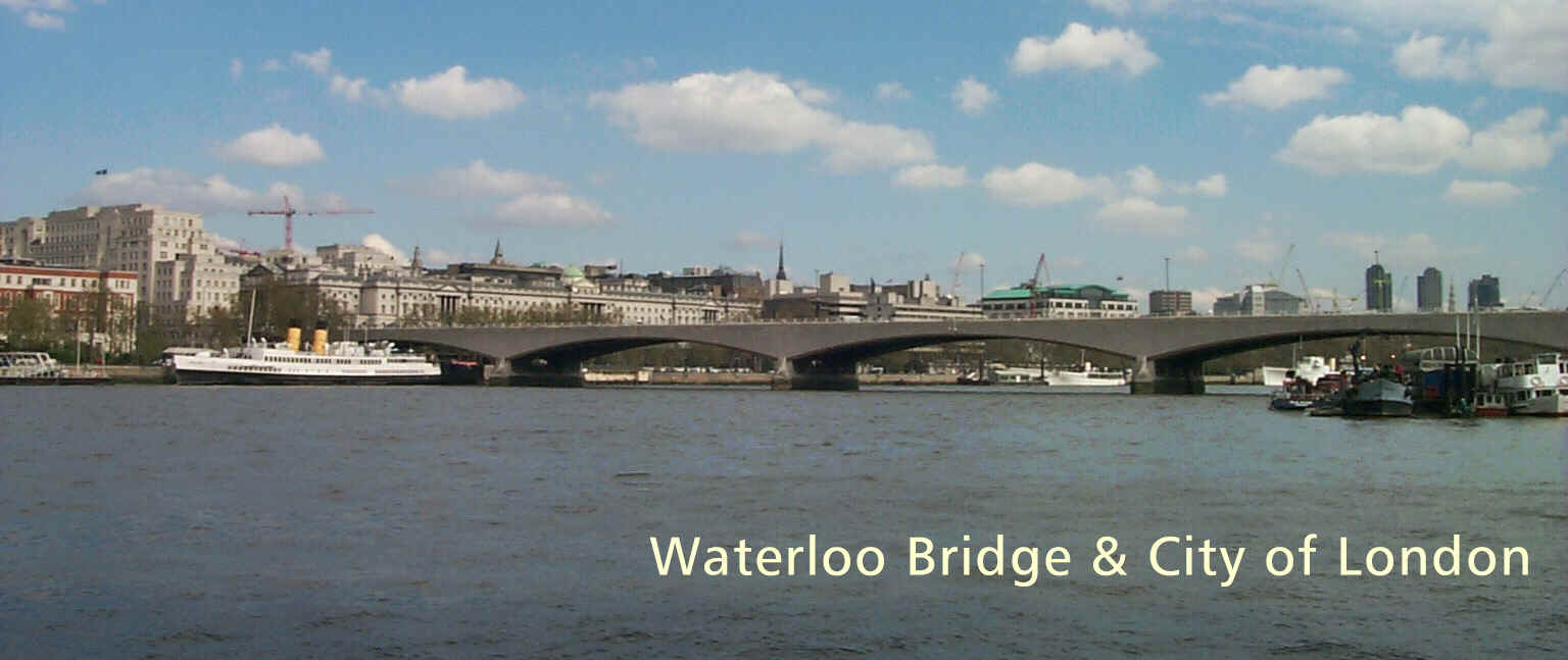 05 Waterloo bridge.jpg (675845 bytes)